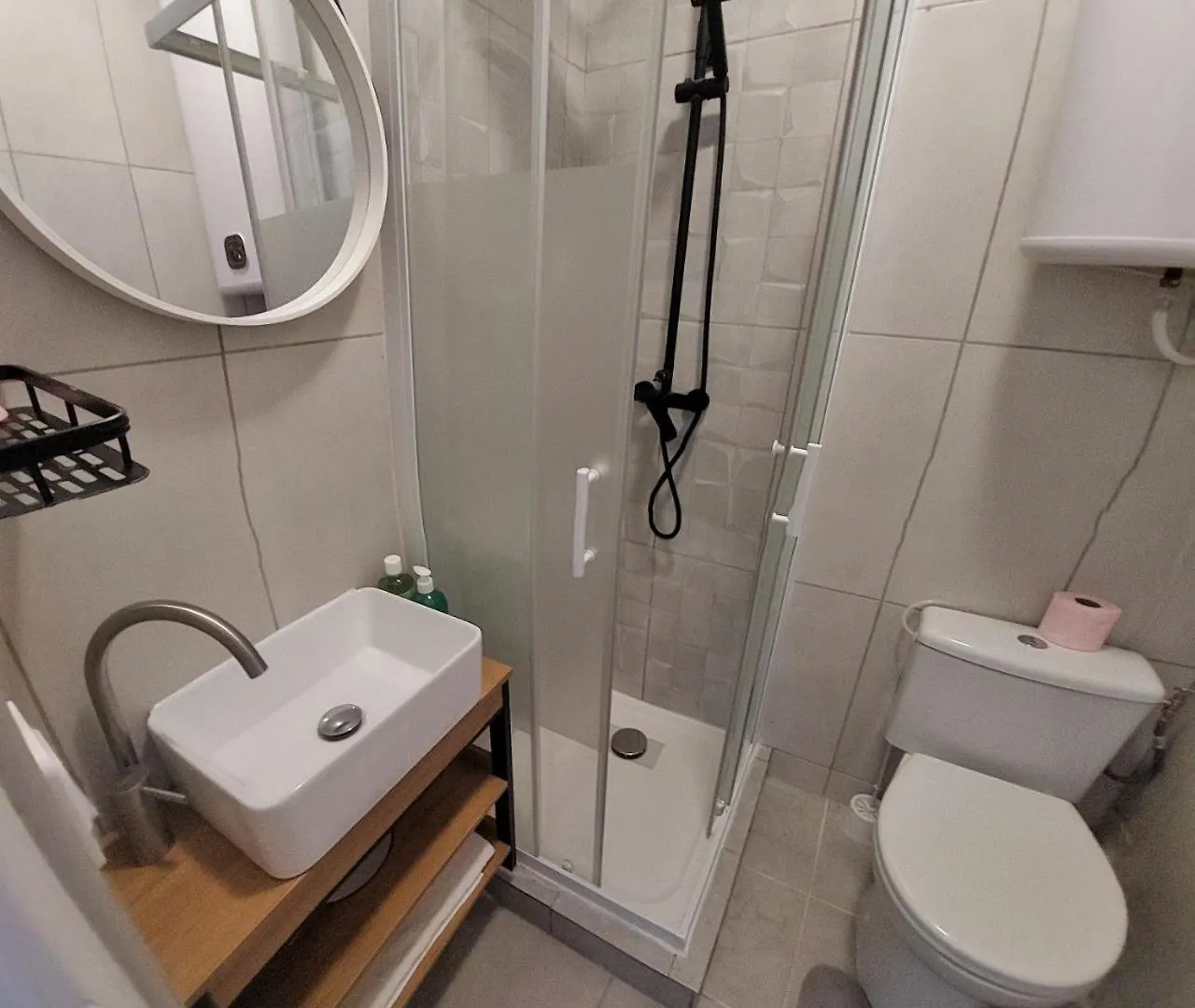 Studio In The City Center, Private Bathroom Nice 0*,